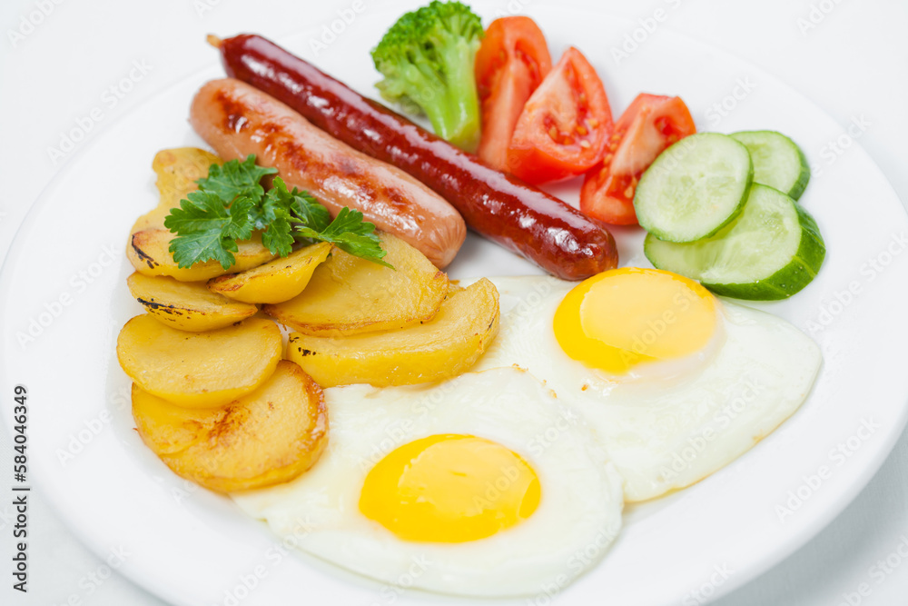 fried eggs with bacon and vegetables fried eggs with bacon and vegetables