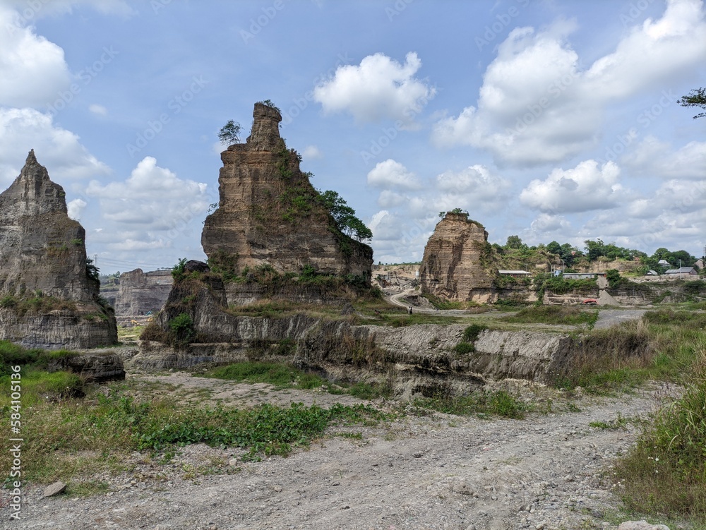The location of a land mine for land expansion purposes in Indonesia which is popular as a tourist destination is called Brown Canyon Semarang
The location of a land mine for land expansion purposes in Indonesia which is popular as a tourist destination is called Brown Canyon Semarang