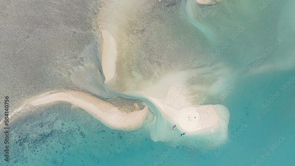 Fototapeta premium The tropical Summer with wave water as white sand beach in the lagoon background