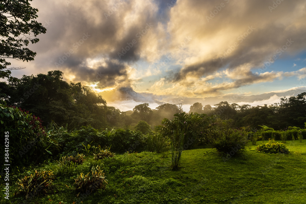 Obraz premium Arenal Volcano National Park
