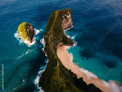Der T-Rex von Nusa Penida, Kelingking Beach