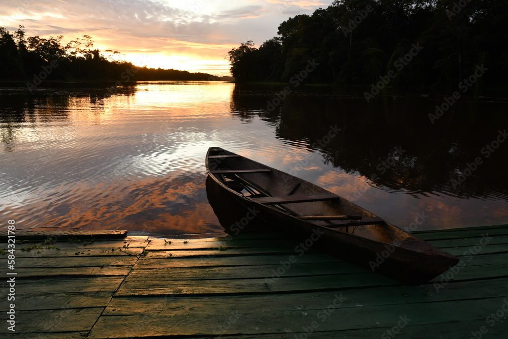 Fototapeta premium boat at sunset