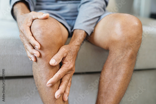 Foto Osteoarthritis is more common in the elderly