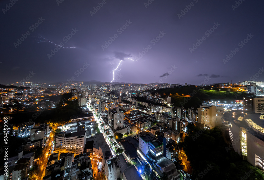 Spectacular Lightning Strike on City Skyline in Juiz de Fora, Brazil