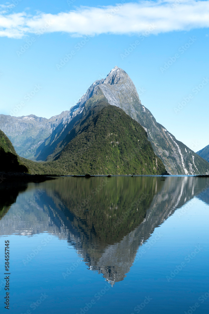 Fototapeta premium lake in the mountains of New Zealand