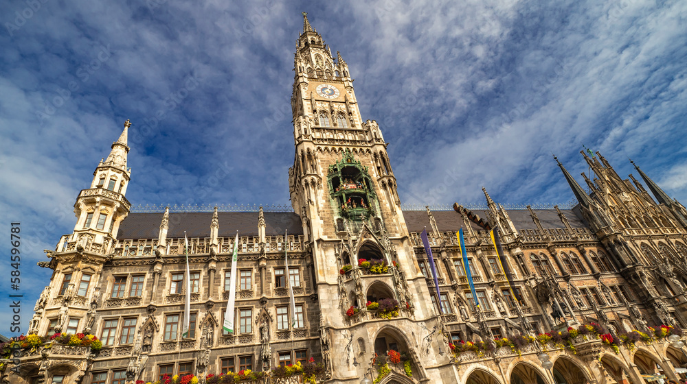 Fototapeta premium New Town Hall, 19th Century Gothic Revival Style, Marienplatz, Munich, Bavaria, Germany, Europe