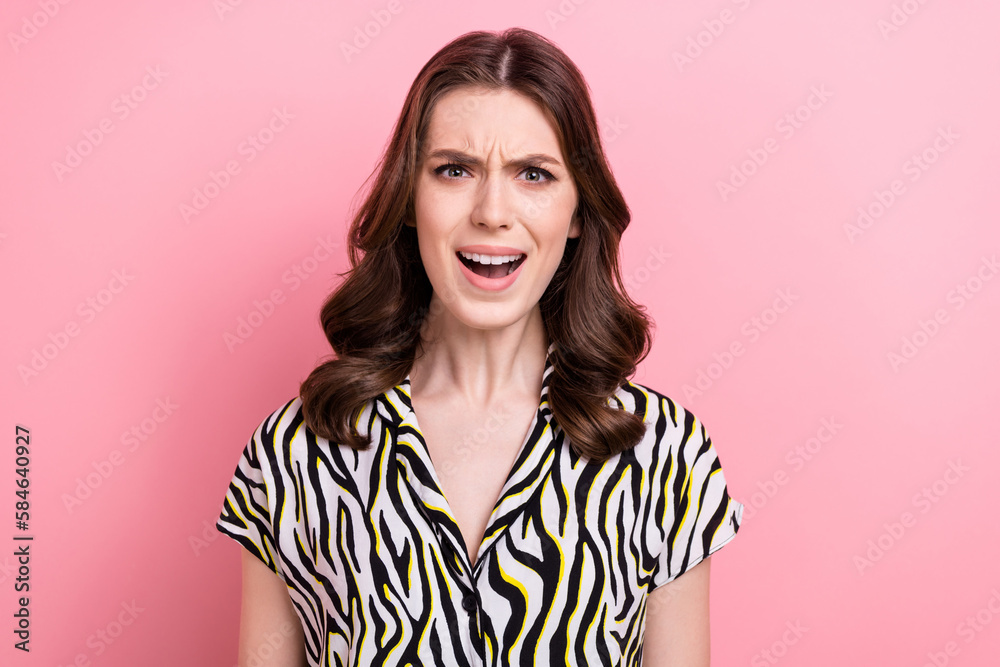Portrait of furious unsatisfied girl shout scream communicate loud voice isolated on pink color background - obrazy, fototapety, plakaty 