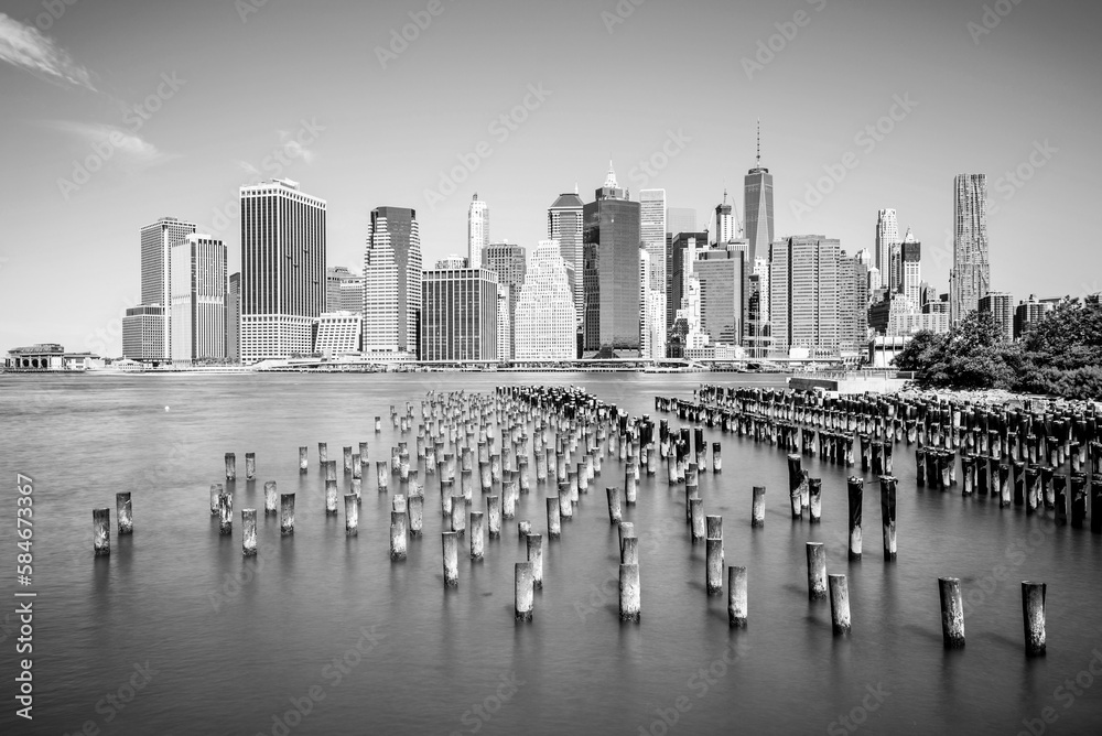 Obraz premium Manhattan's Financial District. Black and White - New York