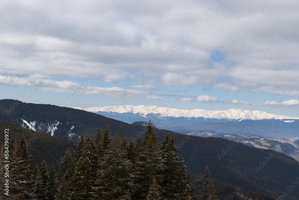 Obraz premium snow covered mountains