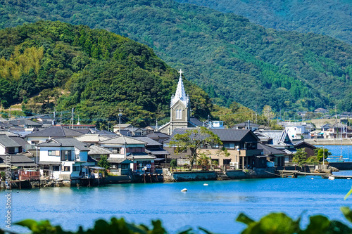 﨑津集落に建つカトリック﨑津教会（熊本県天草市）