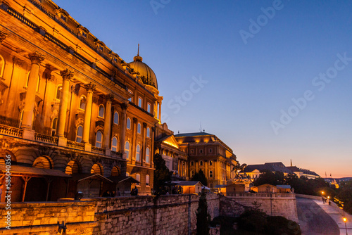 Photography Evening view of Buda castle in Budapest, Hungary
