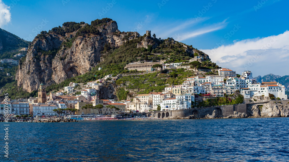 Naklejka premium La cote amalfitaine en Italie