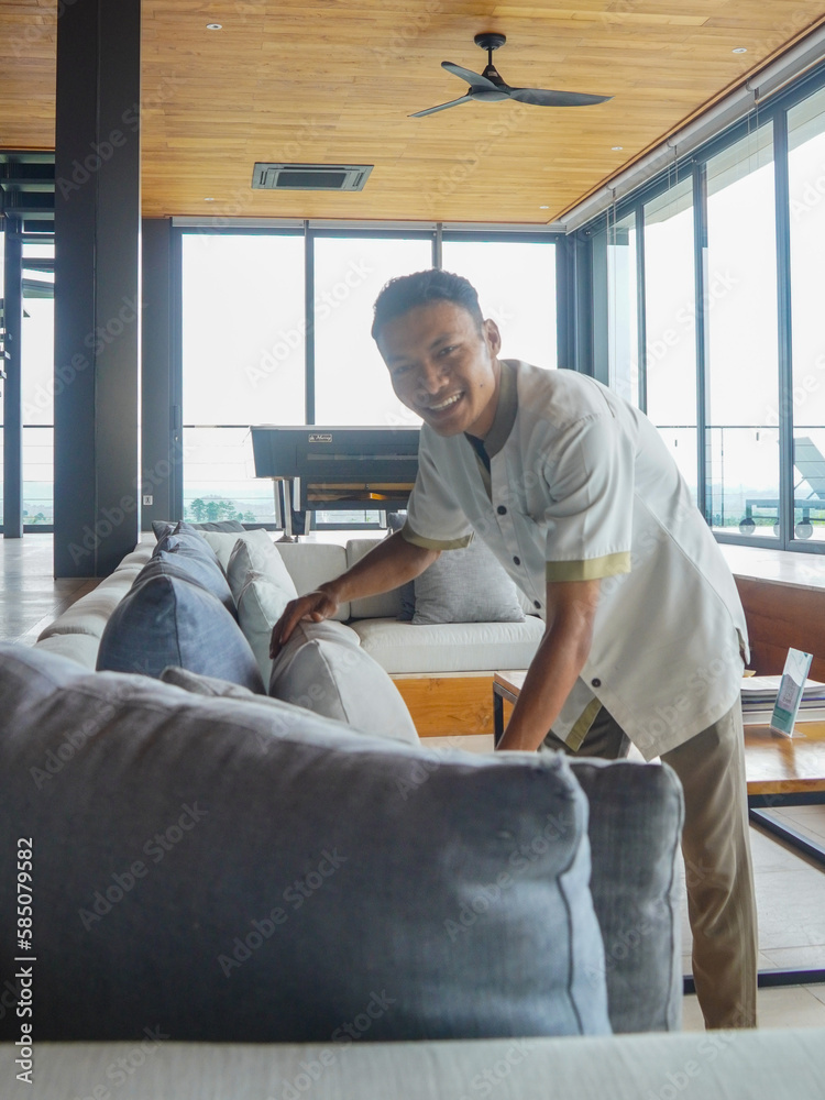 House keeper activity to make up villas