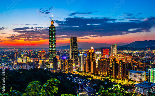 taipei city skyline at sunset