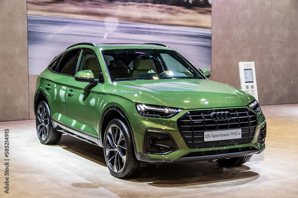 Audi Q5 Sportback TFSI-e battery electric mid-size luxury crossover SUV 