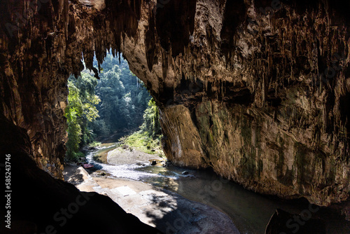 The scenic chamber with river in the Tham Nam Lod cave, popular tourist attraction in Mae Hong Son, Thailand © ThamKC