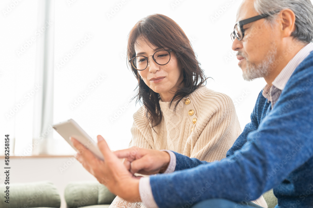 ミドル 夫婦 タブレット ミドル 夫婦 タブレット