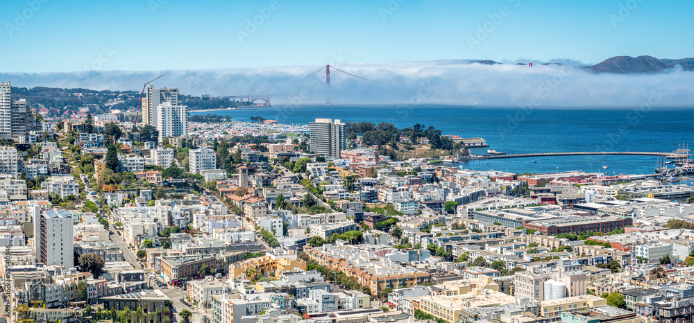 Fototapeta premium San Francisco view from top of the historical Coit Tower across the panoramic city shape