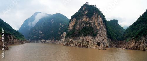 Photography The Three Gorges-Qutang, Wu and Xiling, Yangtze River, China