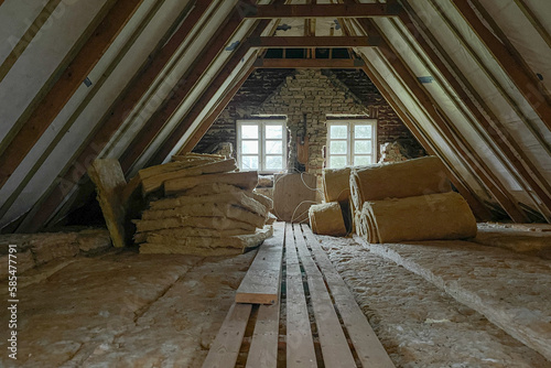 Home renovation project: loft conversion in an old farm house 