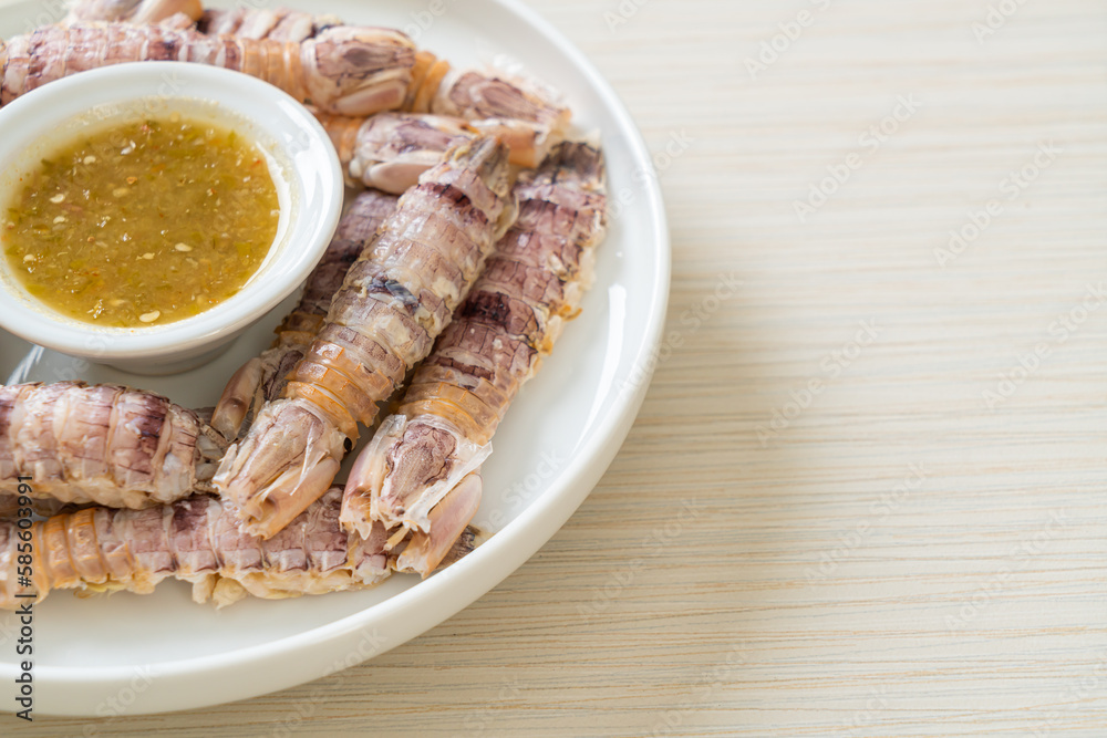 steamed crayfish or mantis shrimps or stomatopods steamed crayfish or mantis shrimps or stomatopods