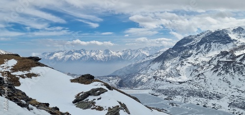 Lake Mont Cenis, in the Savoie, on the plateau of the same name, was built on the road between Lyon and Turin, and on a site that for a long time was a point of passage between France and Italy. photo