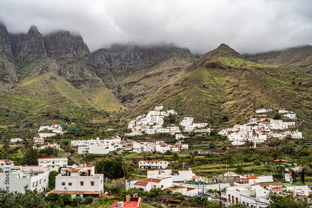 The small village Lomo de San Pedro on a hillside in Gran Canaria, Spain