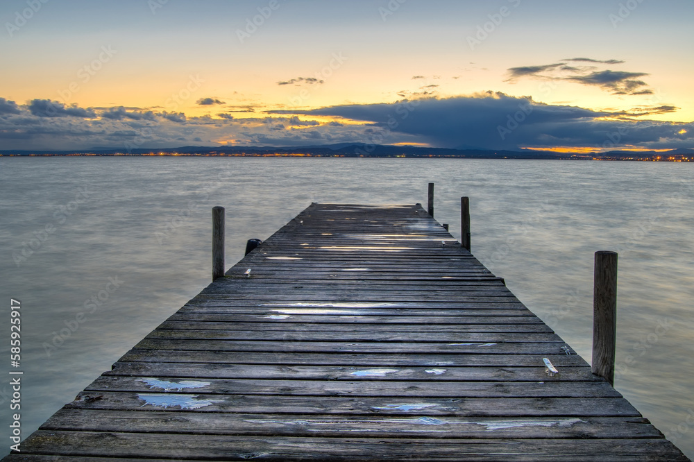 the pier in the lake