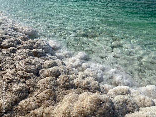 Salzablagerungen am Toten Meer (Jordanien)