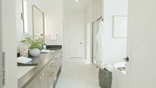 New Residential Home - Luxury Bathroom