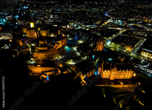 Fototapeta Naklejka Na Ścianę i Meble -  Aerial view of Edinburgh castle in the night
