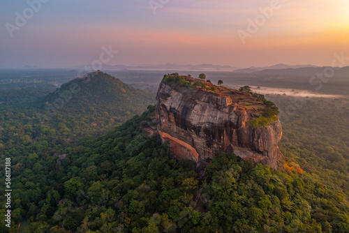 Photos Sunrise aerial view of Sigiriya rock fortress in Sri Lanka