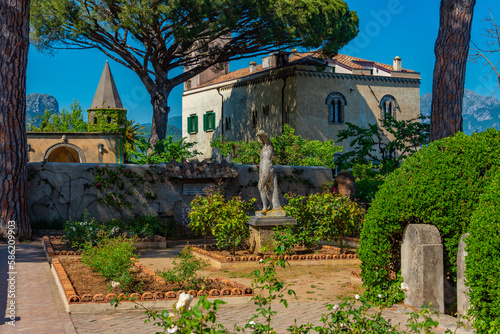 Villa Cimbrone in the Italian town Ravello photo
