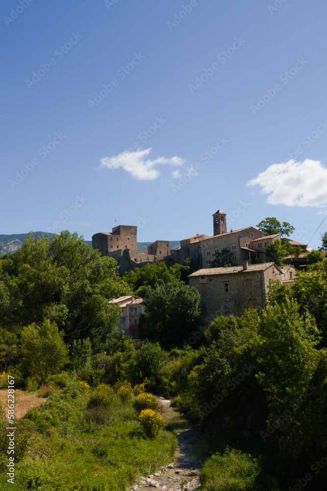 Village de Drôme Provençale