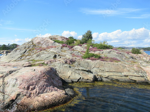Inselwelt vor Südnorwegen bei Kristiansand photo