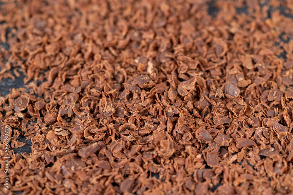 using small pieces of chocolate in cooking using small pieces of chocolate in cooking