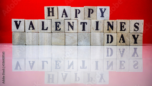 Happy valentine day on wooden blocks © 42L