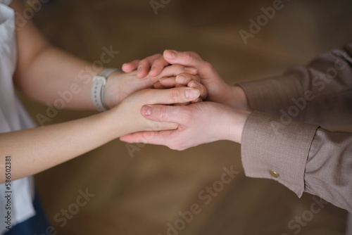 Tableau sur toile emotional image that reflects the struggles faced by victims of domestic abuse or violence