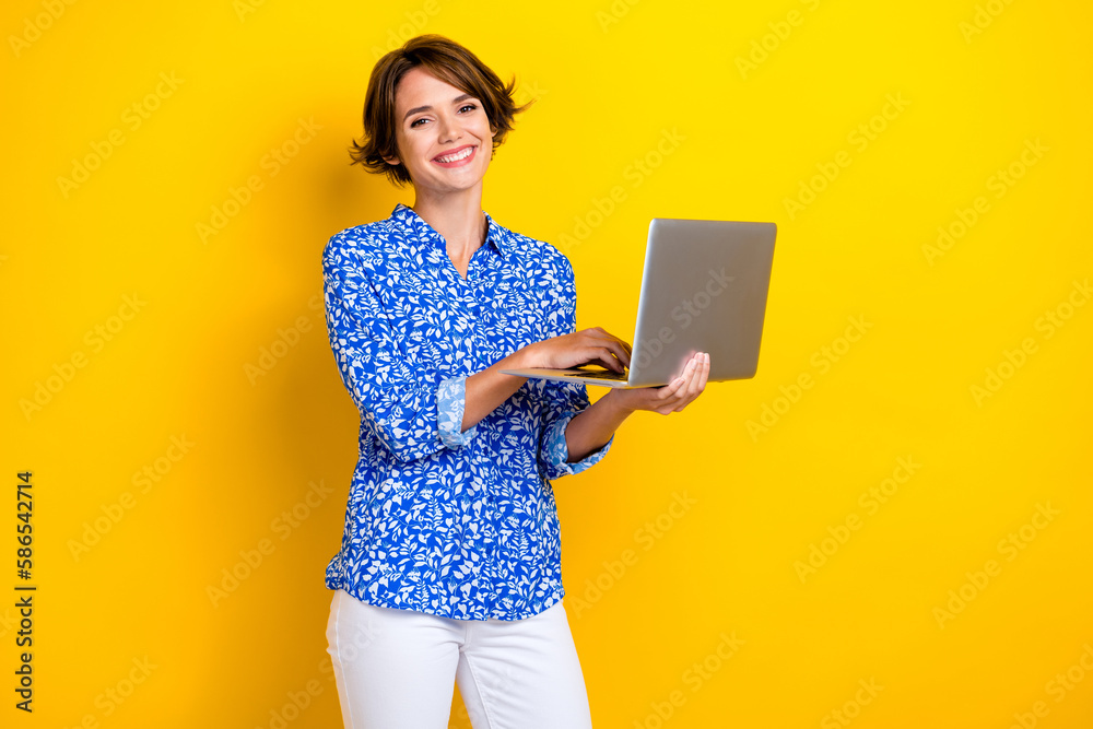 Photo of pretty cute lady wear print shirt chatting instagram twitter telegram facebook isolated yellow color background Photo of pretty cute lady wear print shirt chatting instagram twitter telegram facebook isolated yellow color background