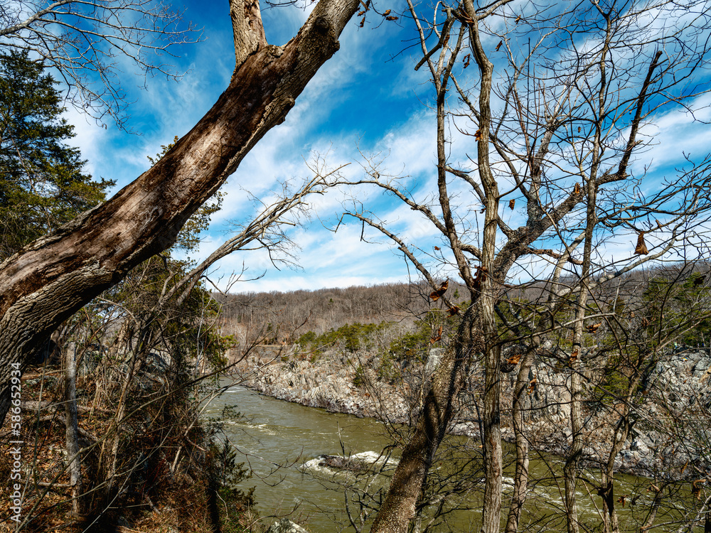 Horizontal view of a spring day on the cliffs of the Great Falls of the Potomac on the Virginia Side