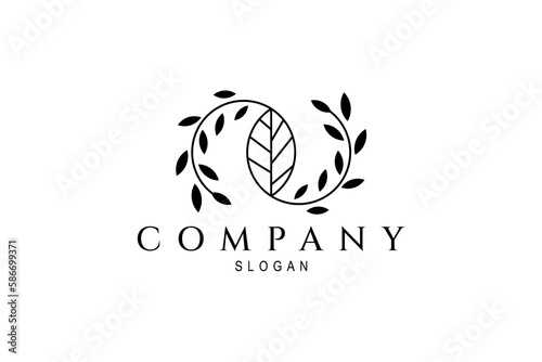leaf logo with small leaf variations on the side