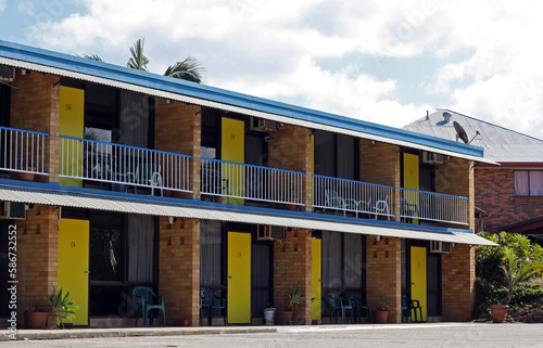 Cuadro en lienzo The iconic Waltzing Matilda Motel on the Redcliffe Peninsula, Queensland, Austra