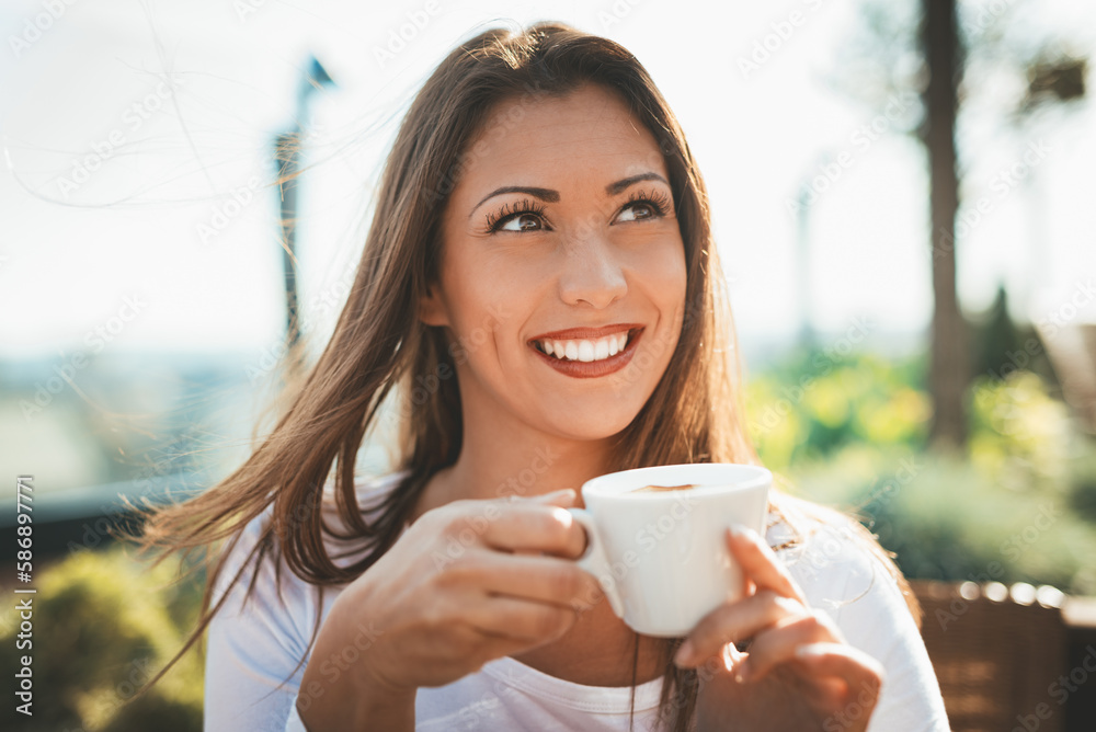 Enjoying In Coffee Enjoying In Coffee