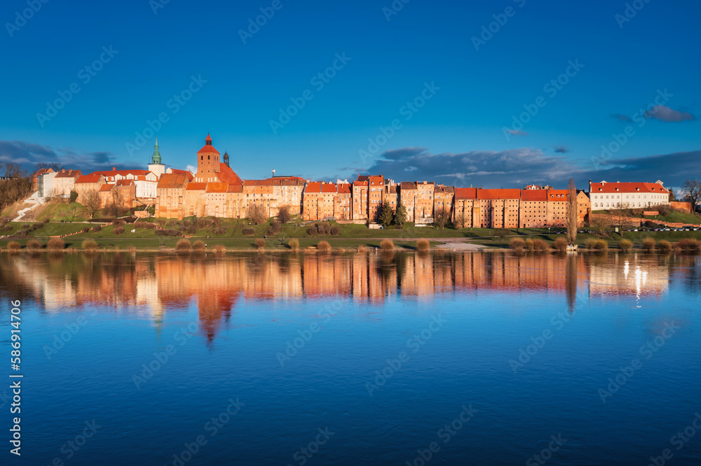 Beautiful architecture of the Granaries in Grudziadz by the Wisla river, Poland. Beautiful architecture of the Granaries in Grudziadz by the Wisla river, Poland.