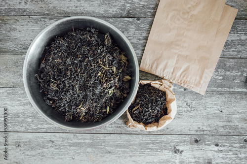 tea scattered on a wooden background. High quality photo ivan photo