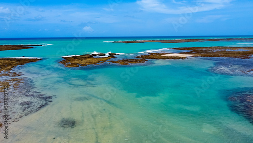 Fototapeta Naklejka Na Ścianę i Meble -  Foto de drone praias alagoanas