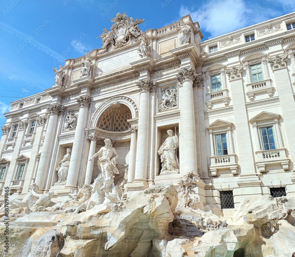 Fontana di Trevi Rome , The most audacious baroque fountain construction in Italy September 30, 2022