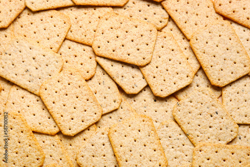 Many tasty crackers as back...