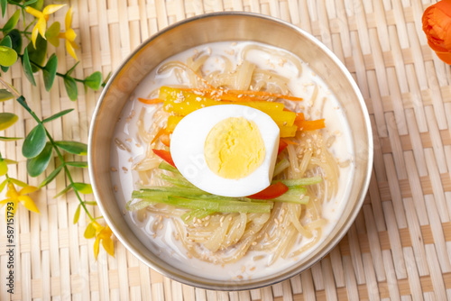 cold bean-soup noodles ( Kongguksu ) - Korea Food