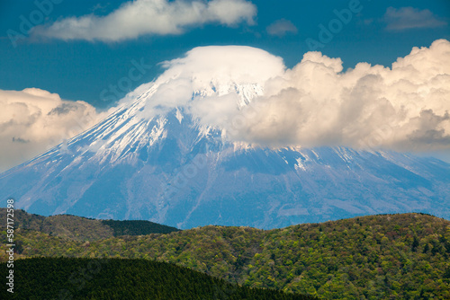 富士山と雲